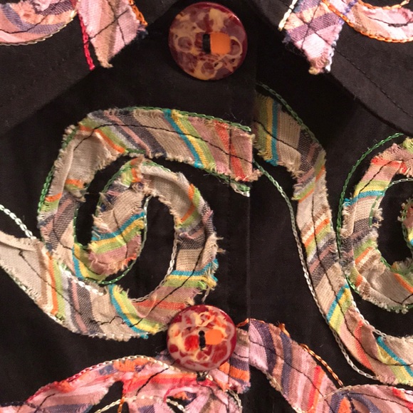 New Direction button down blouse - Picture 8 of 8